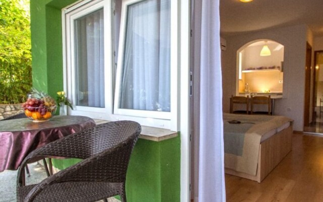 Sabina - 100m From sea - SA1