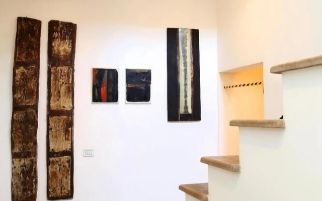 Trastevere Split Level Apartment with Terrace