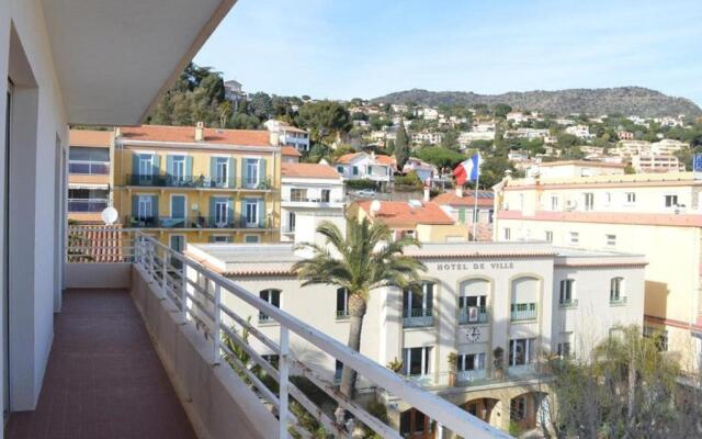 Appartement Le Lavandou, 2 pièces, 4 personnes - FR-1-251-287