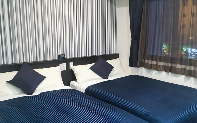 HOTEL LiVEMAX Yokkaichi-Ekimae