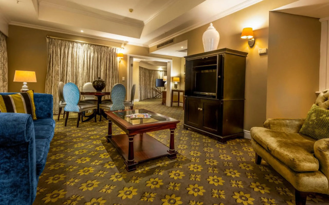 Hemingways Hotel