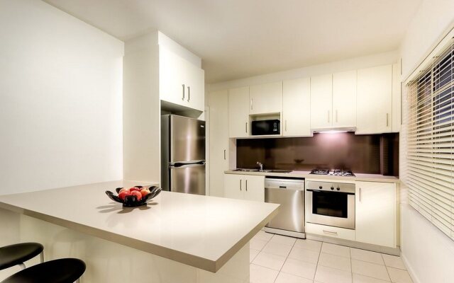 Crest on Barkly Serviced Apartments