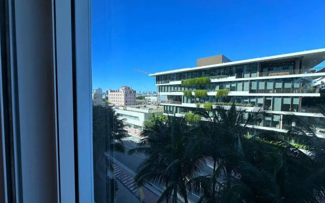 Ba Miami Apartments