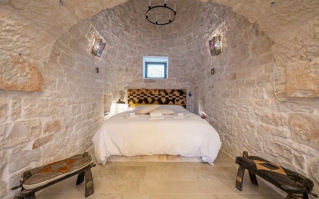 Rebea Trulli Home With Pool Fasano
