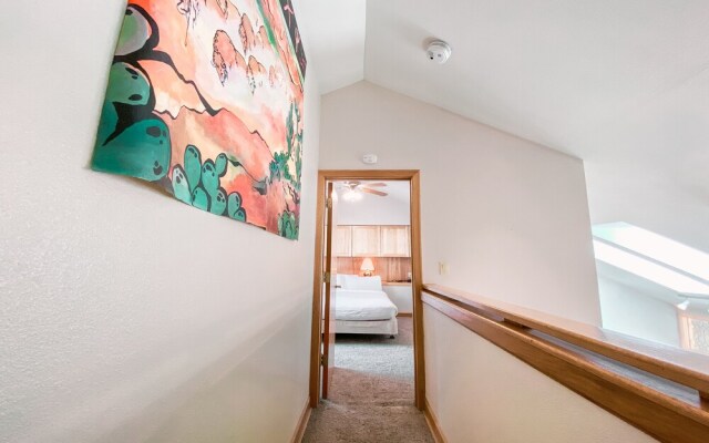 Chateaux Dumont 2725