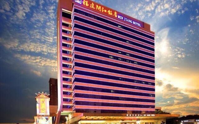 Min Jiang Hotel