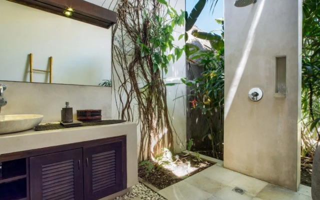 Arte Villa Central Seminyak