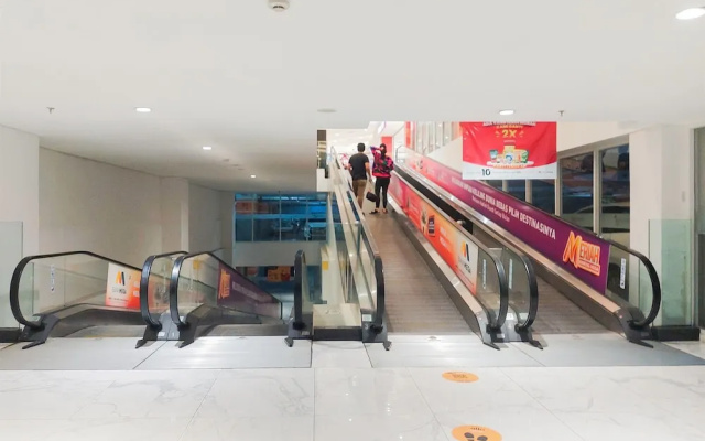 Modern Look and Comfort Studio at Transpark Bintaro Apartment – Lobby – South Tangerang