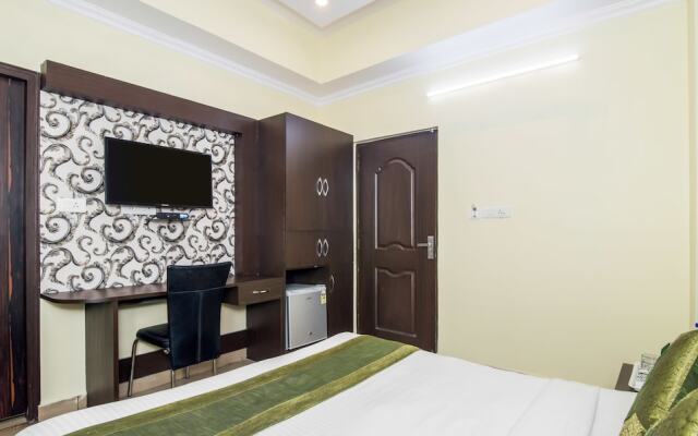 Treebo Trend Coral Tree Lucknow