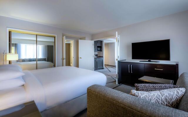 DoubleTree by Hilton Los Angeles - Norwalk