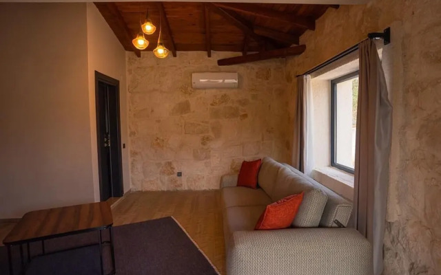 Terra Rossa Stone Houses Otel Kaş