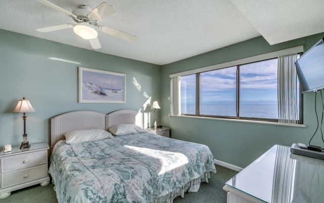 Ocean Bay Club by Condo-World