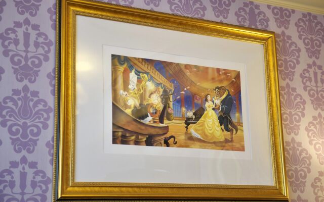 Tokyo Disneyland Hotel