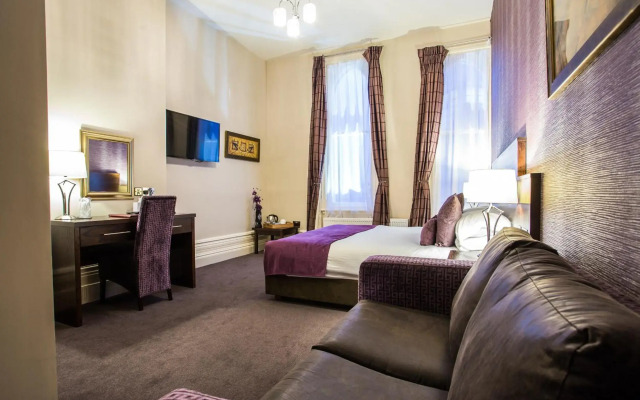 Duke Of Edinburgh Hotel