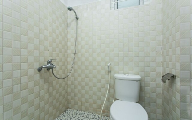 King Garden Hotel by OYO Rooms