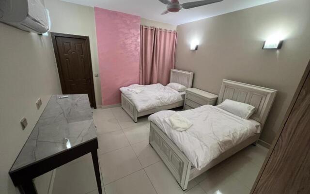 Super Deluxe three bedroom apartment
