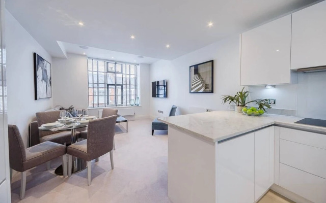 Designer 2 Bed Apartment in Riverside Development