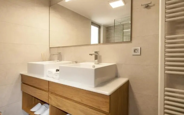 Kagiemar Luxury House