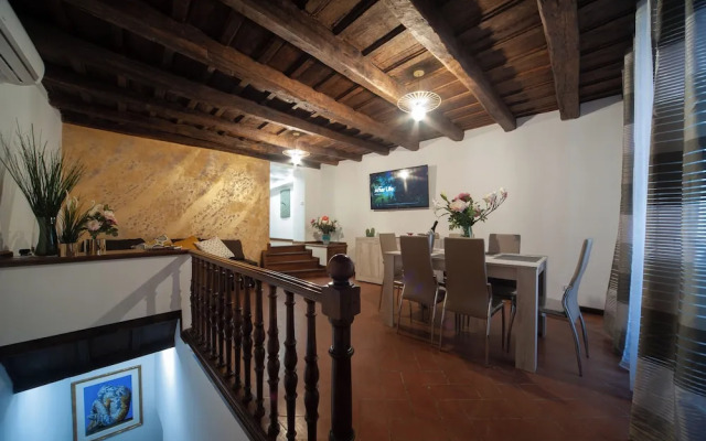 navona jacuzzi apartment