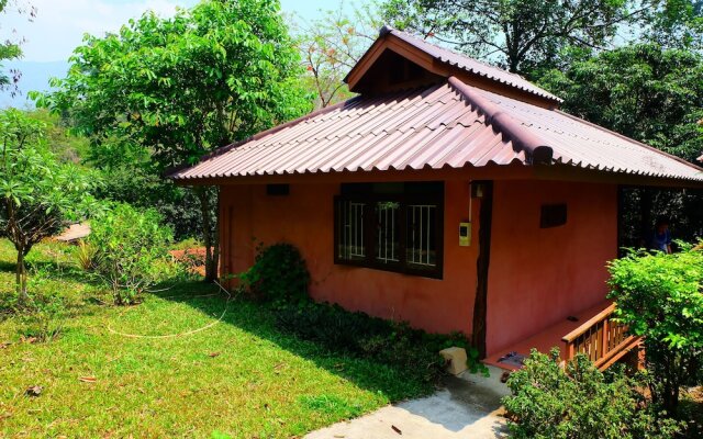 Malee's Nature Lovers Bungalows