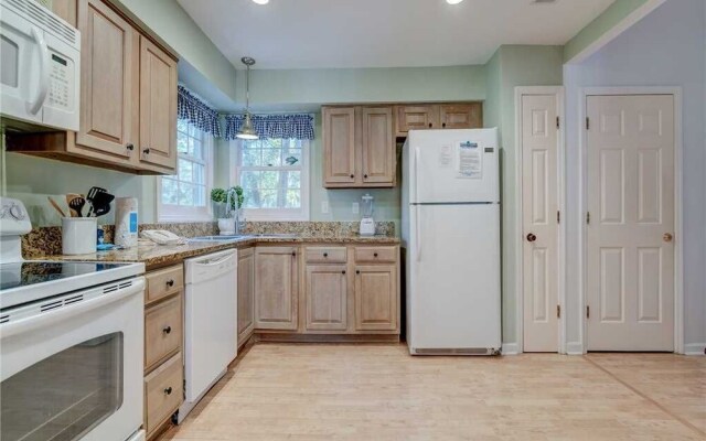 Evian 123 - Two Bedroom Condo