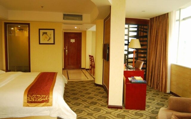 Luzhou Sotelinn Century Hotel