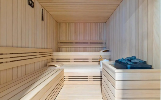 Golden Panorama Wellness & Spa