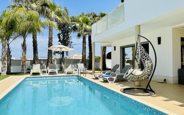 Praia by Check-in Portugal