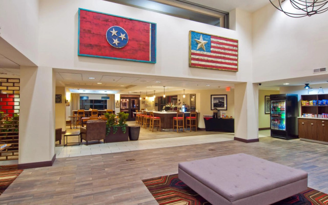 Four Points by Sheraton Nashville Airport
