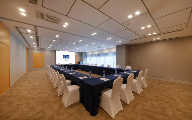 Holiday Inn Express Zhengzhou Zhengdong by IHG