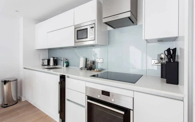 Avant Garde Apartment