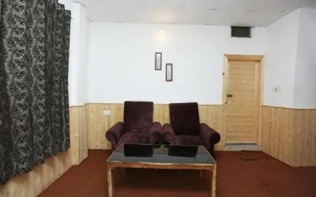 Parin By OYO Rooms