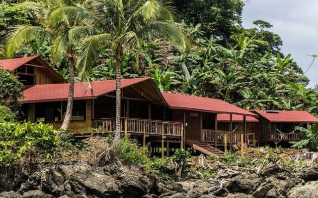 Pacific Lodge