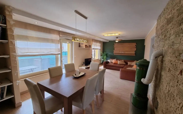 Apartment and Rooms HISA SONCA