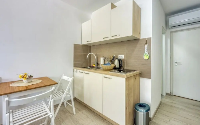 Lasta 10 Losinj Town Studio Apartment
