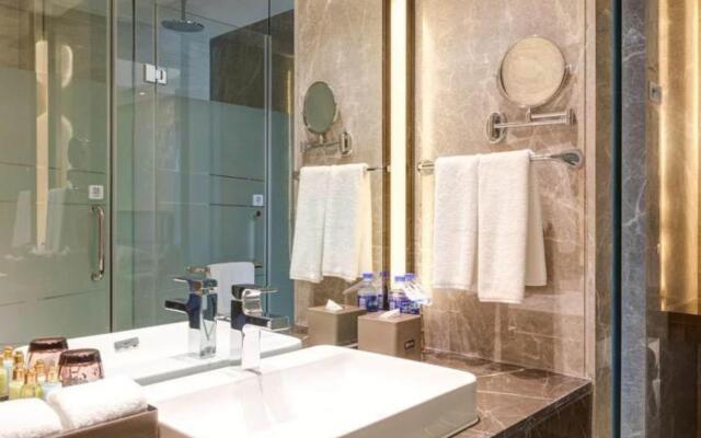 Li Cai Tian Qi Hotel Xianyang