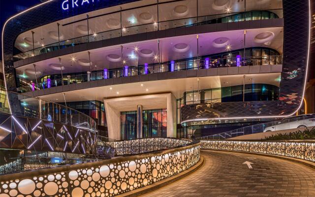 Grand Hyatt Abu Dhabi Hotel And Residences Emirates Pearl