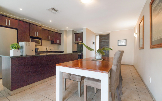 Point Waterfront Apartments