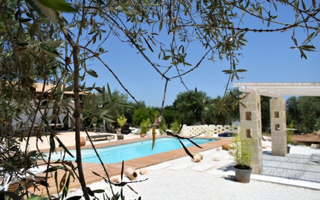 Paradise Trulli