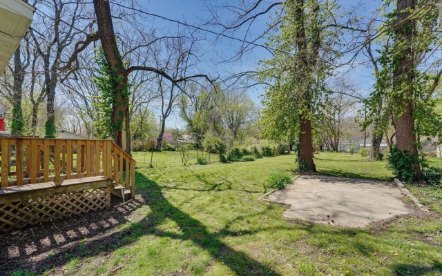 Springfield Home < 1/2 Mi to Commercial Street!