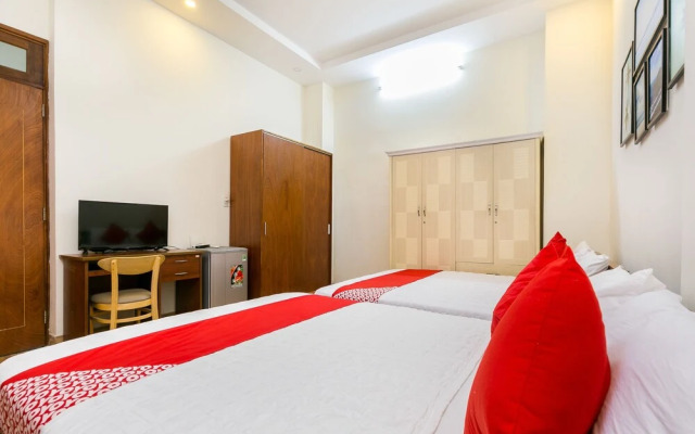 OYO 272 PVL Service Apartment