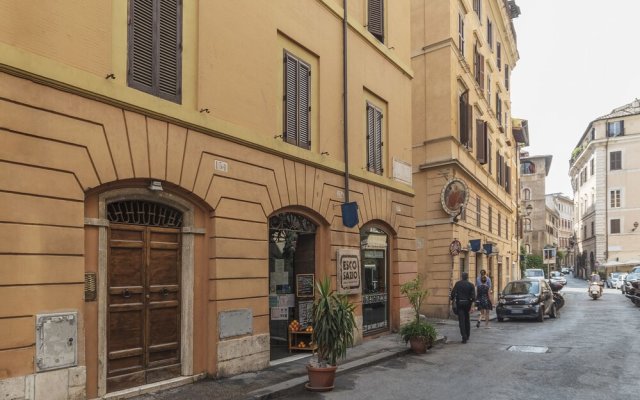 Piazza Navona Design Apartment