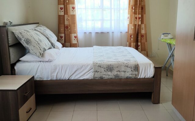 Azanza Mtwapa Holiday Home-B