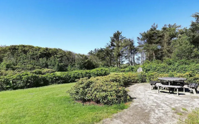 5 Star Holiday Home in Lokken