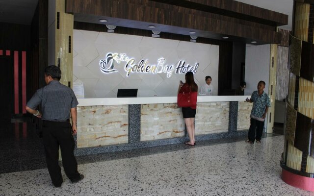 The Golden Bay Hotel Batam