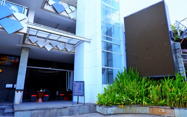 Fashion Hotel Legian