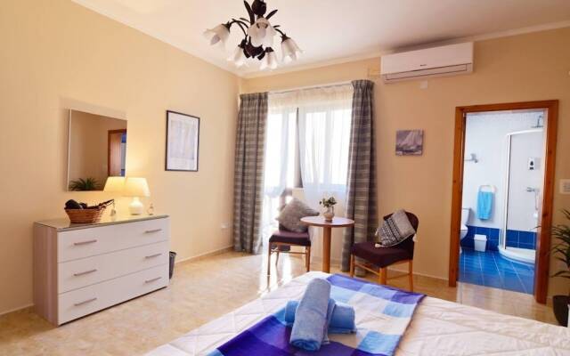 Peaceful Haven With Stunning Views Close to sea