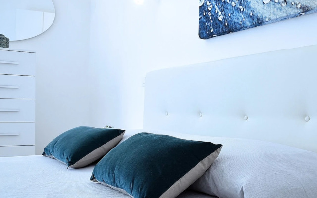 Duca 70 Suite Home