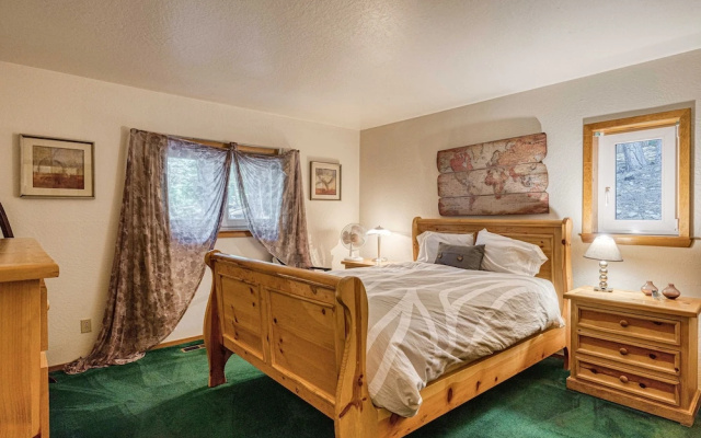 11640 St Bernard Dr - 6 Br Home