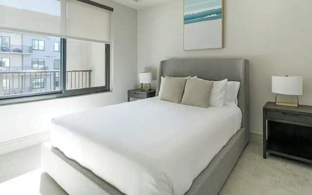 The Hayworth Apartments By Barsala